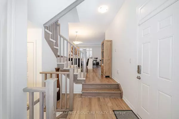 Milton, ON L9E 1S4,1261 Wintergreen PL