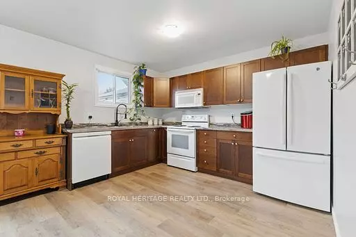 Woodstock, ON N4T 1K8,482 Springbank AVE N #10