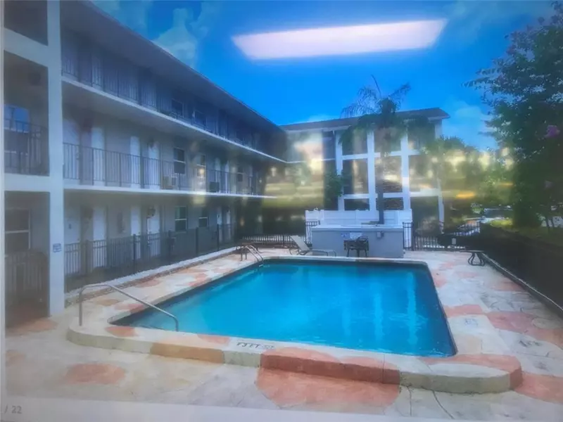 1021 NE 24th Ave #14, Pompano Beach, FL 33062