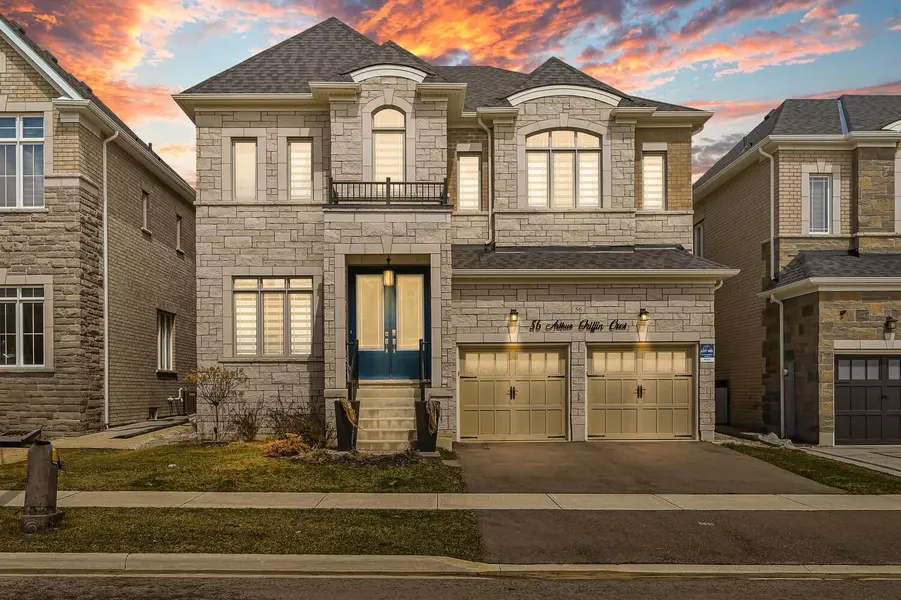 56 Arthur Griffin CRES, Caledon, ON L7C 4E9