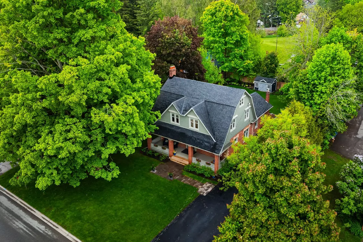 Orangeville, ON L9W 2M7,56 Mill ST