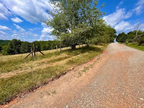 Vinton, VA 24179,0 Holiday Circle