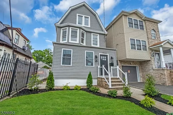 1065 Dewey Pl, Elizabeth City, NJ 07202