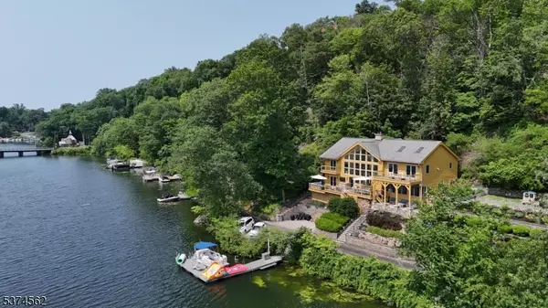 218 W Shore Trl, Sparta Twp., NJ 07871