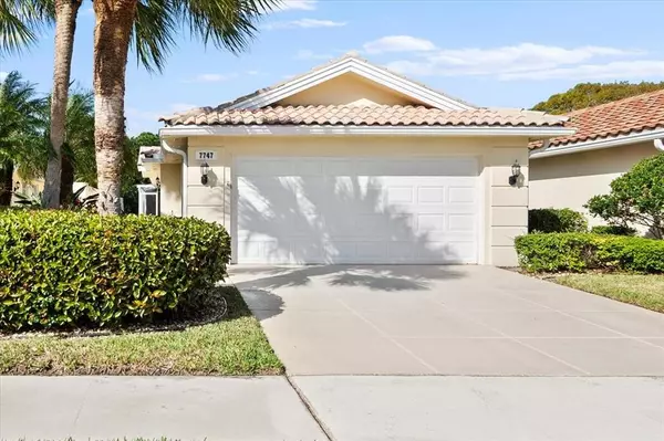 7747 SE Spicewood Cir, Hobe Sound, FL 33455