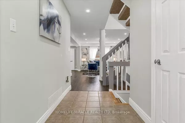 Woolwich, ON N3B 3M4,14 Snow Goose CRES