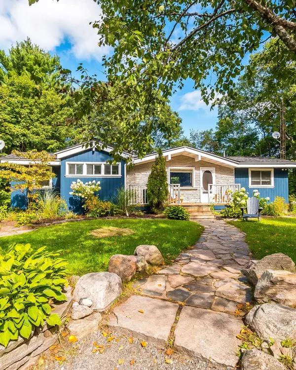 9 Denniss DR, Bracebridge, ON P1L 1W9