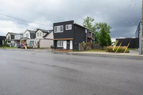 Welland, ON L3B 3X7,455 East Main ST ##4