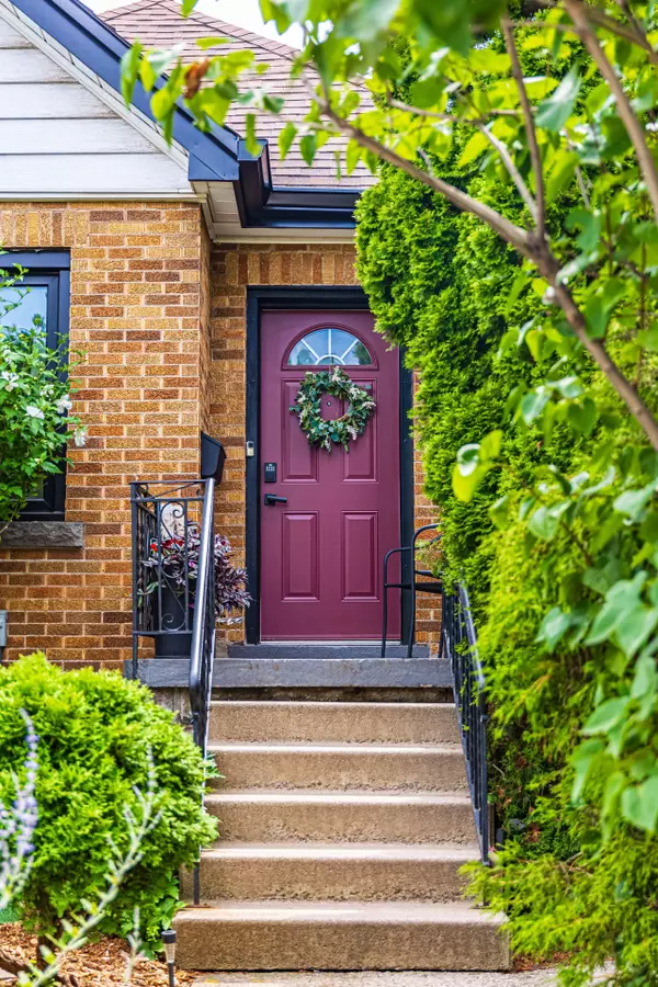 Hamilton, ON L8P 2E6,343 Charlton AVE W
