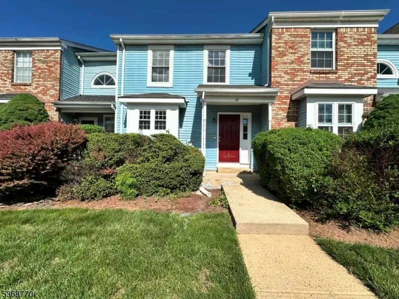 45 Chetwood Ct, Hillsborough Twp., NJ 08844