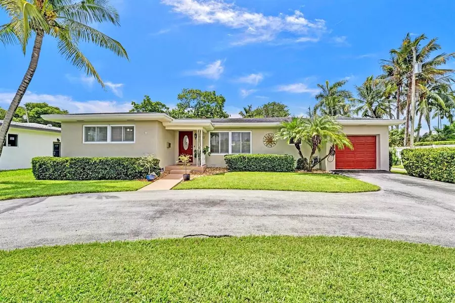 3232 Van Buren St, Hollywood, FL 33021