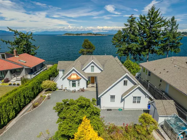 1428 Madrona Dr, Parksville, BC V9P 9C9