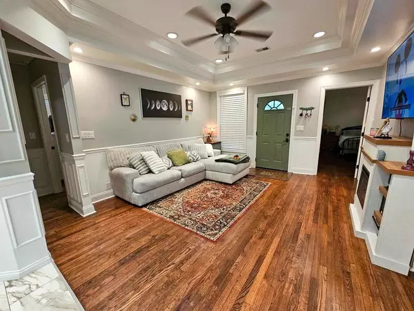 Palestine, TX 75801,1010 N Howard Street