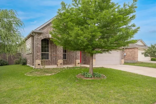 Krum, TX 76249,5013 SPRUCE