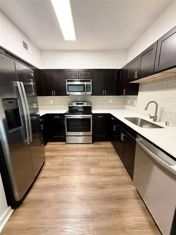 The Colony, TX 75056,6740 Windhaven Parkway #6810