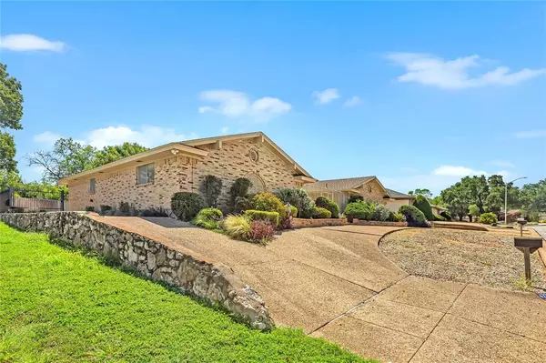 Fort Worth, TX 76109,4714 Ranch View Road