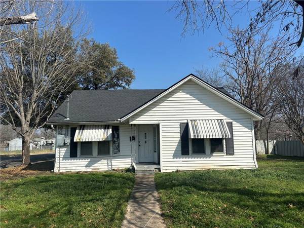 1127 La Vega Street,  Waco,  TX 76705