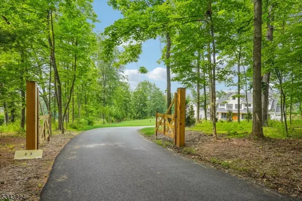 63 Village Road, Harding Twp., NJ 07960