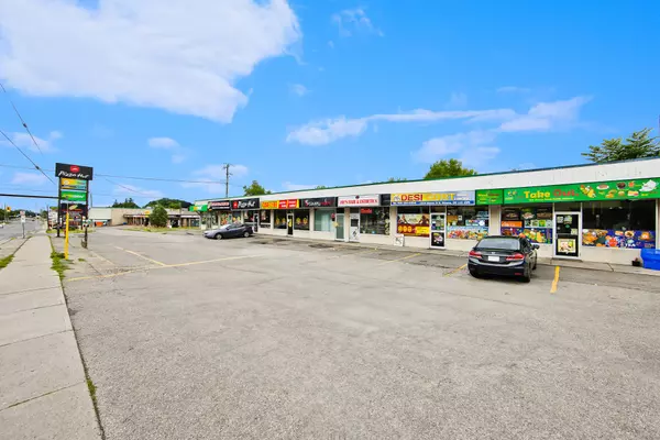 Oshawa, ON L1G 4X2,1210 Simcoe ST N