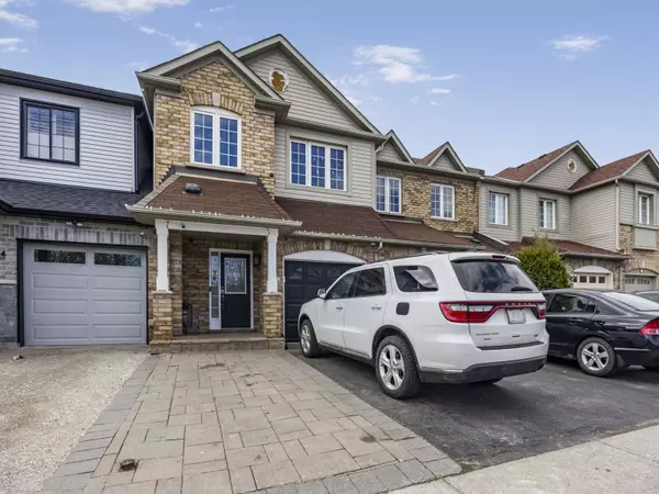 66 Gristone CRES #Main & 2nd, Toronto E11, ON M1X 1T6