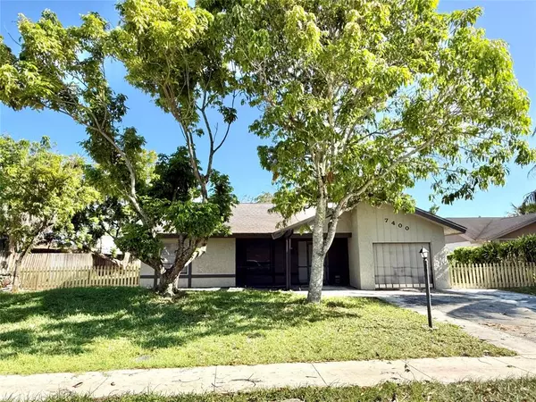 7400 SW 11th Ct, North Lauderdale, FL 33068