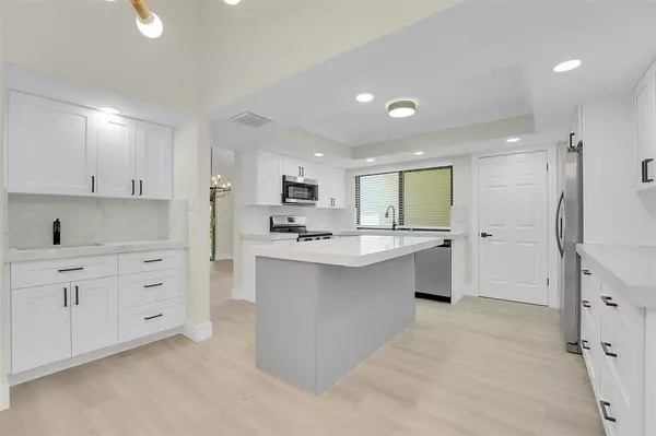 11457 Shady Oaks Ln #., North Palm Beach, FL 33408