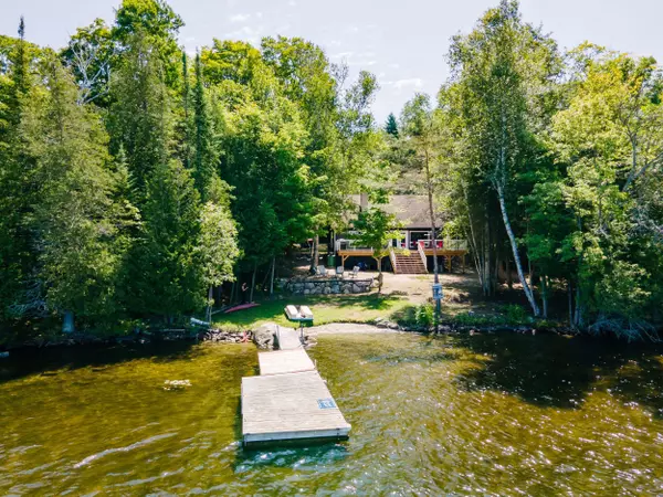 2347 Kashagawigamog Lake RD, Minden Hills, ON K0M 2K0