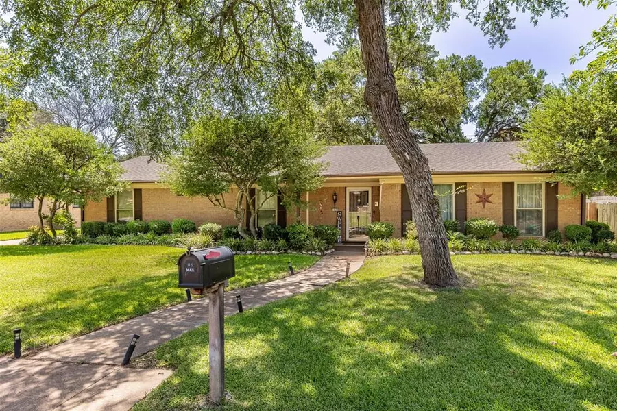 1820 Jamaica Lane, Sherman, TX 75092