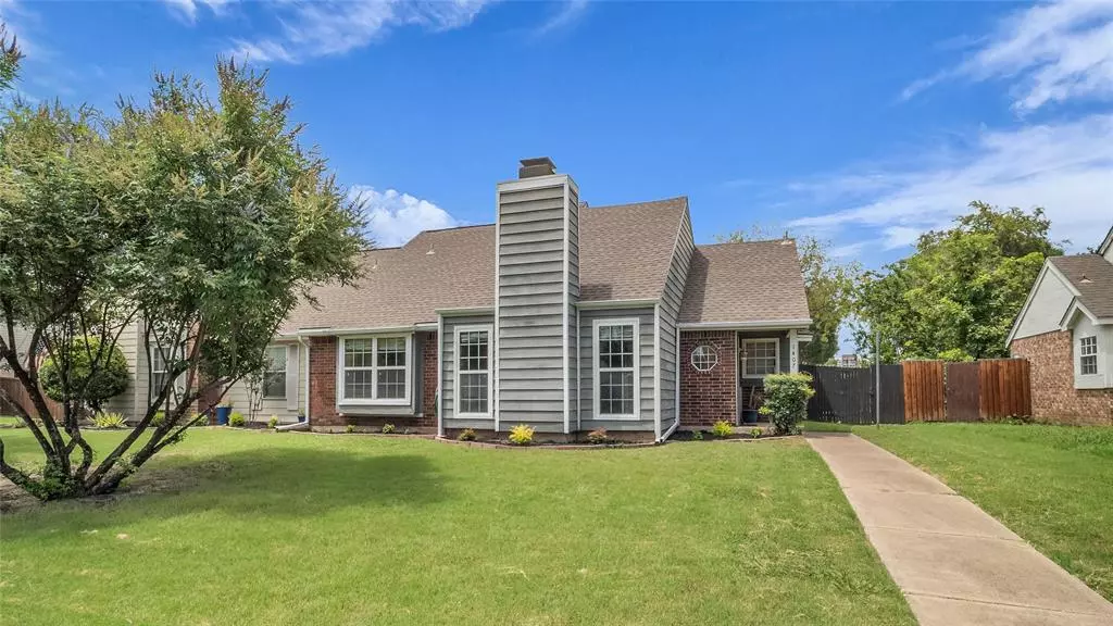 1407 Broadmoor Drive, Richardson, TX 75082