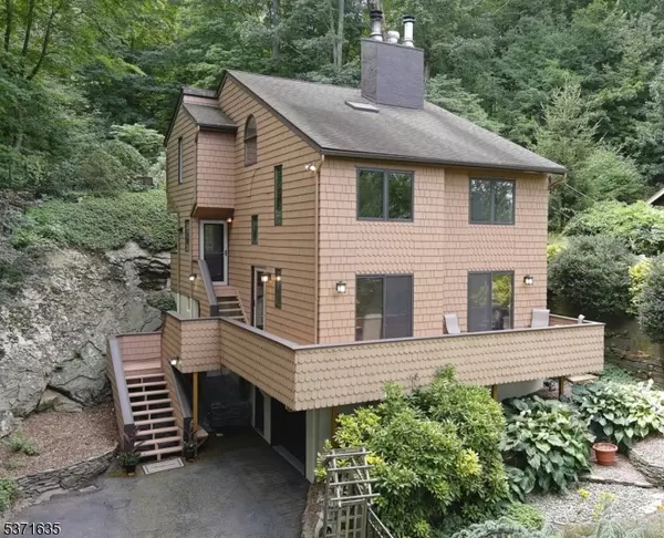 449 East Shore Trail, Byram Twp., NJ 07871