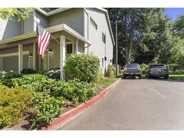 Milwaukie, OR 97267,7874 SE SPORRI LN