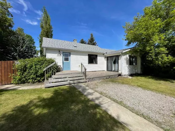 1338 24 ST, Didsbury, AB T0M 0W0