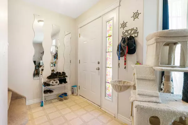 Grande Prairie, AB T8W2W6,12 Pinnacle Avenue