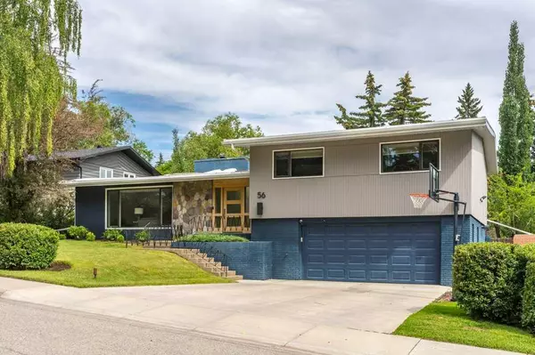 56 Massey PL SW, Calgary, AB T2V 2G5