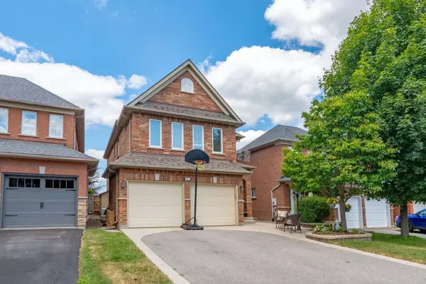 Newmarket, ON L3X 2P3,512 Menczel CRES