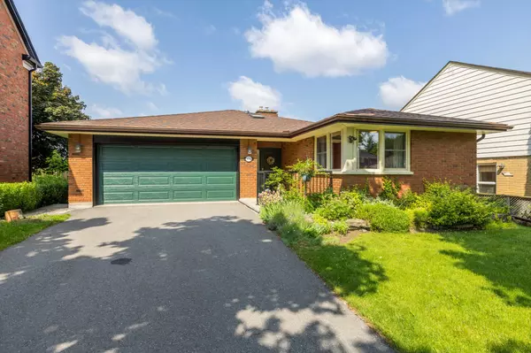 455 Manorhill AVE, Peterborough Central, ON K9J 6H7