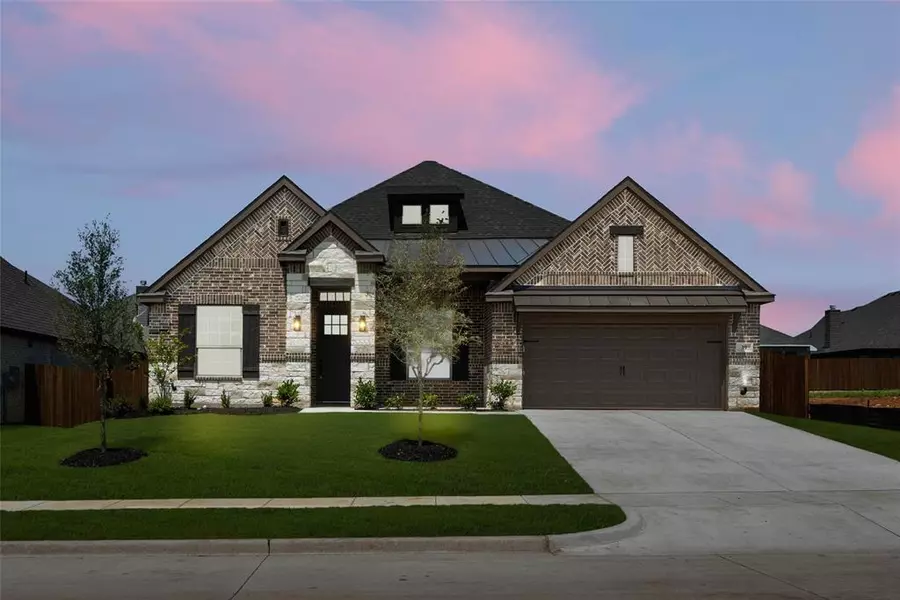 39 Magpie, Joshua, TX 76058