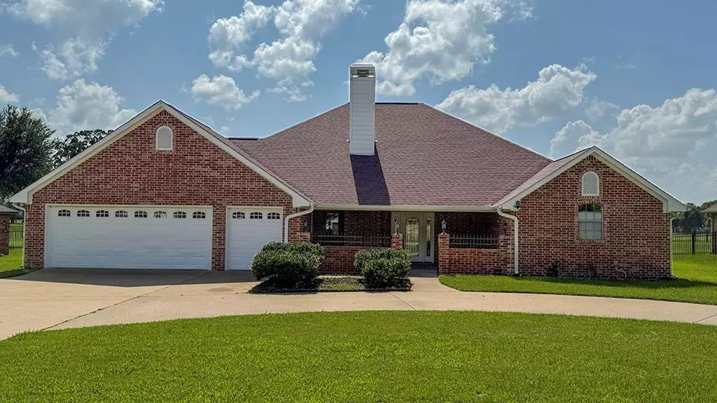 17778 Country Club Drive, Kemp, TX 75143