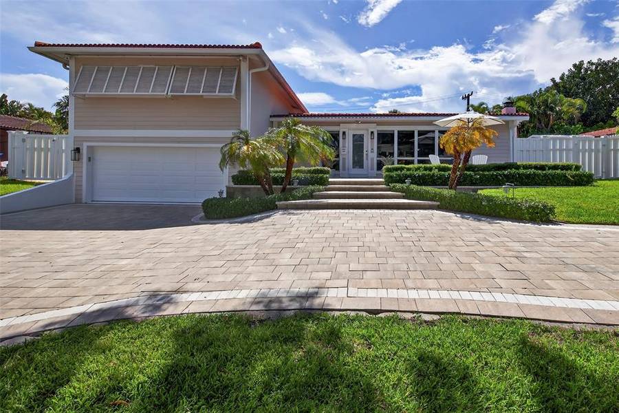 1809 SE 25th Ave, Fort Lauderdale, FL 33316