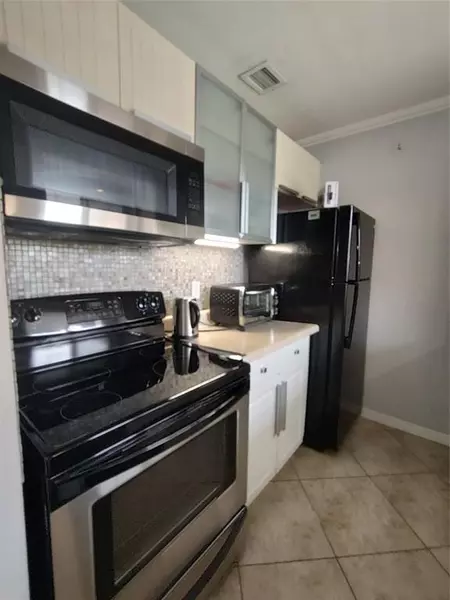 3030 NE 5th Ter #11, Wilton Manors, FL 33334
