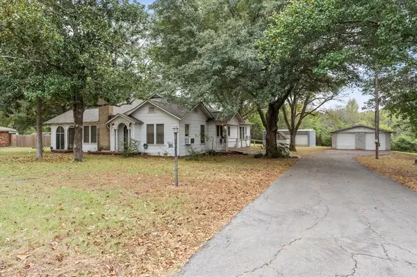 Mount Pleasant, TX 75455,1302 E 1st Street