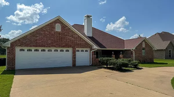 Kemp, TX 75143,17778 Country Club Drive