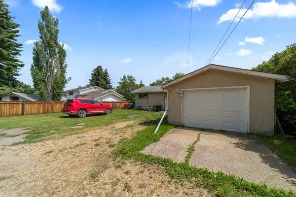 Camrose, AB T4V2M1,38 Mt. Pleasant DR
