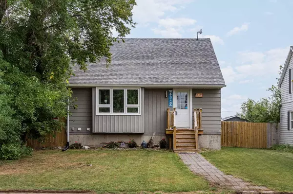 404 Sanden Street, Bawlf, AB T0B 0J0
