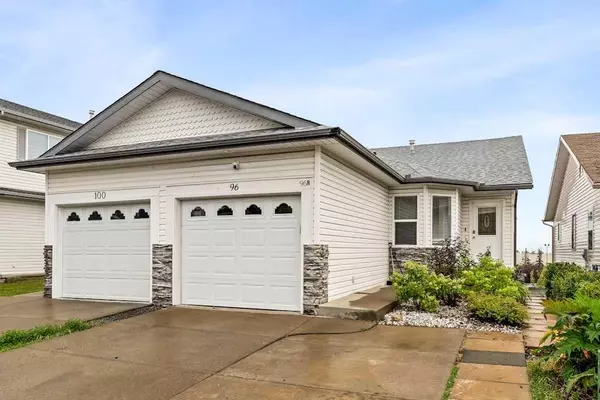 96 Arbour Grove Close NW, Calgary, AB T3G 4J1