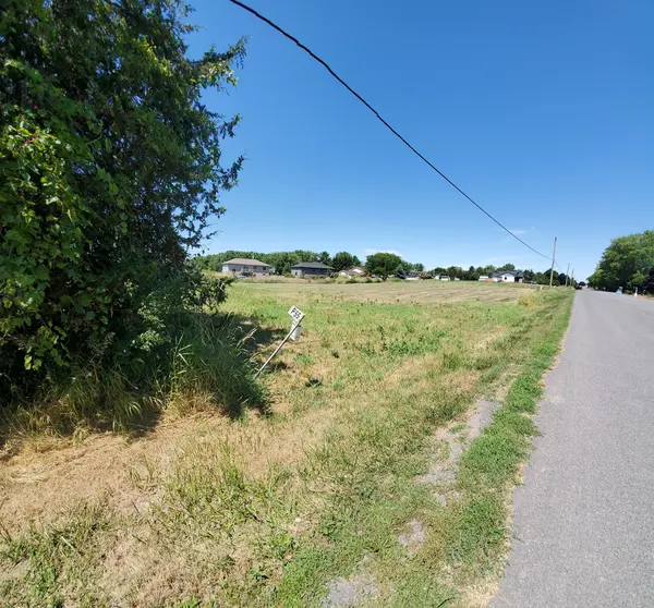 Greater Napanee, ON K7R 3K8,129 Bayview DR