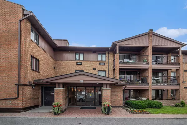 Vanier And Kingsview Park, ON K1L 7S2,316 Savard AVE #111