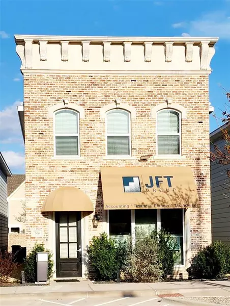 566 S Coppell Rd Road #2, Coppell, TX 75019