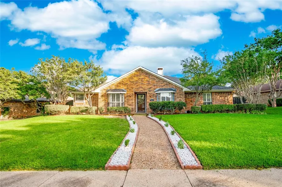 829 Woodmoor Drive, Coppell, TX 75019