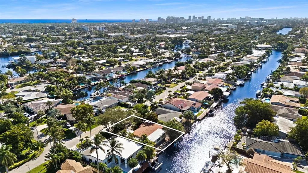 2333 NE 19th Ave, Wilton Manors, FL 33305